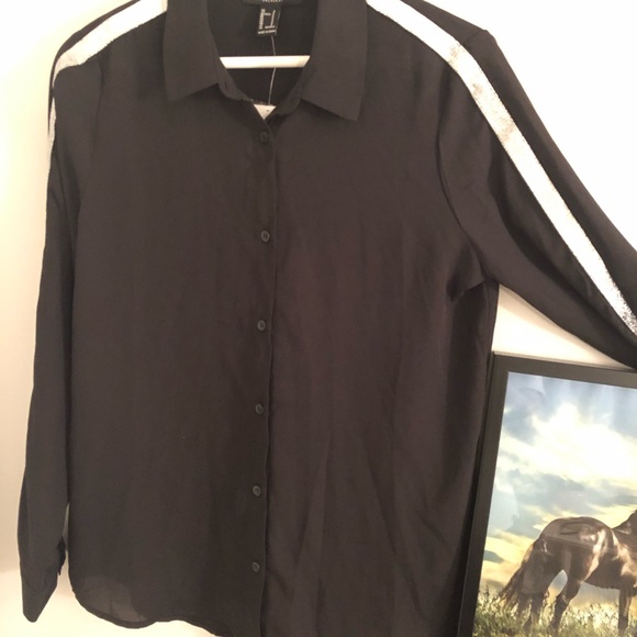 Black with shine silver blouse - Picture 2 of 5